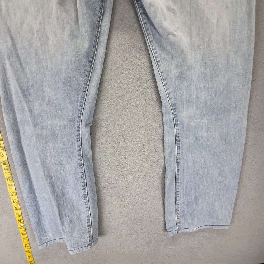 VTG Levis Engineered Jeans Mens Blue Twisted Flap Pockets Altered Hem Fits 32x30